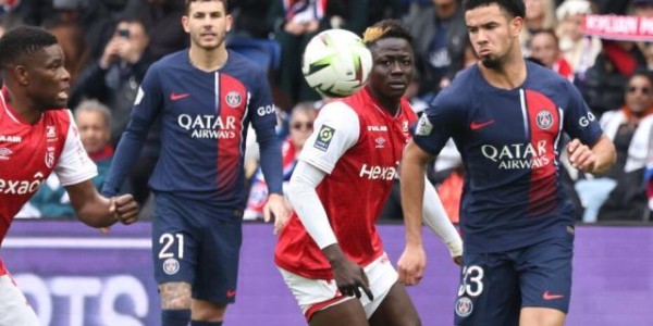 里德谈梦八队：有次训练当詹姆斯上演暴力扣篮后 训练直接被叫停