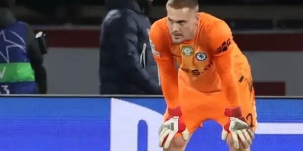 九游体育官方网站-气坏了，NBA球星约什-哈特：别再让约恩森守门了