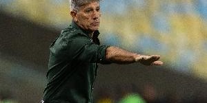 弗鲁米嫩塞主帅：我们需要创造历史 在财力上很难与欧洲球队竞争