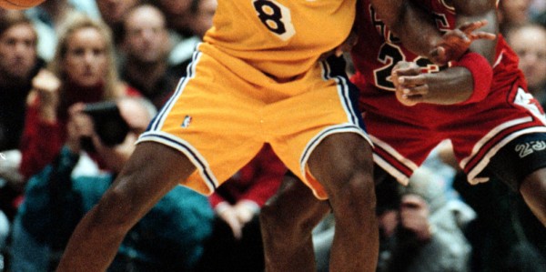 九游体育-武贾西奇谈科比与乔丹：两位传奇共踞篮球之巅的永恒追逐