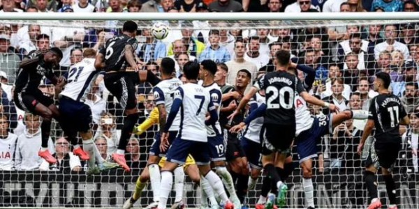 九游体育-定位球之王统治北伦敦！枪手残阵无碍德比客场三杀